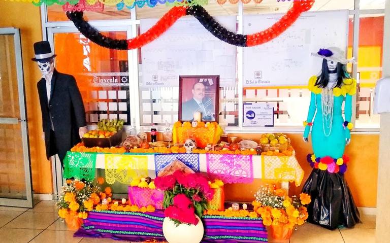 Los cuatro elementos esenciales en la ofrenda - El Sol de Tlaxcala |  Noticias Locales, Policiacas, sobre México, Tlaxcala y el Mundo