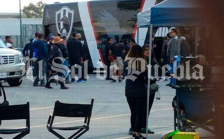 Graban en Puebla cuarta temporada de “Club de Cuervos” - El Sol de Tlaxcala  | Noticias Locales, Policiacas, sobre México, Tlaxcala y el Mundo