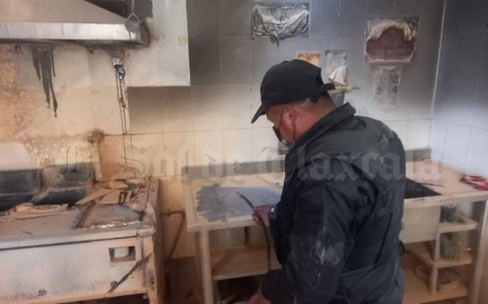 Cocina de bar del Centro Histórico registra incendio al cocinar alitas - El  Sol de Tlaxcala | Noticias Locales, Policiacas, sobre México, Tlaxcala y el  Mundo