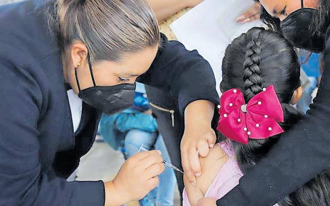 “Universal Vaccination Campaign for Children and Adolescents Launched in Tlaxco, Mexico”